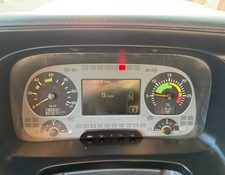 MERCEDES BENZ ACTROS 2041 4X4