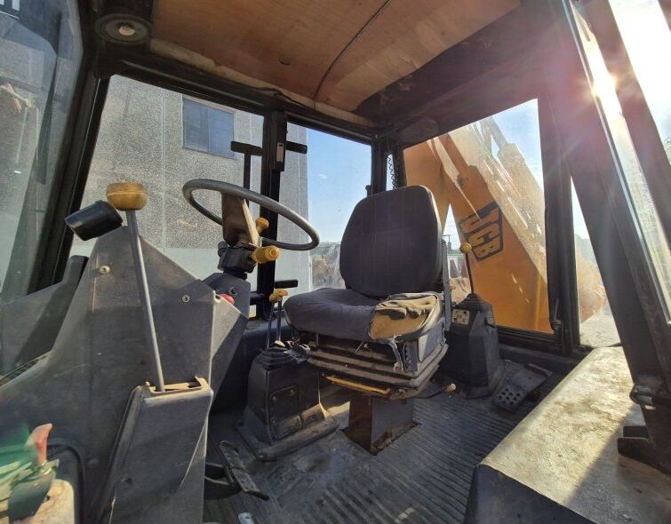 JCB 3CX TURBO ***EXTENDABLE/CLAMSHELL BUCKET***