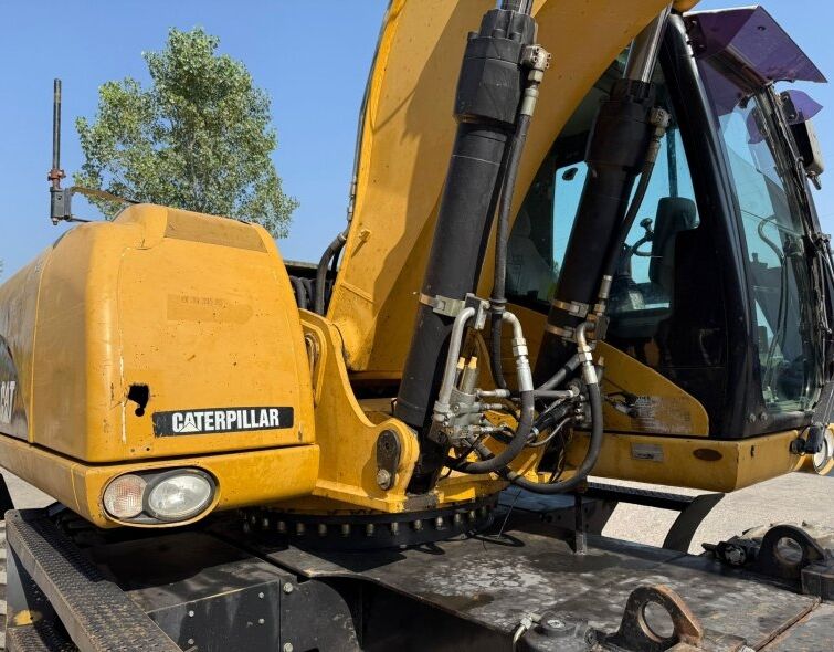 CATERPILLAR  M322D***ENROLLED***