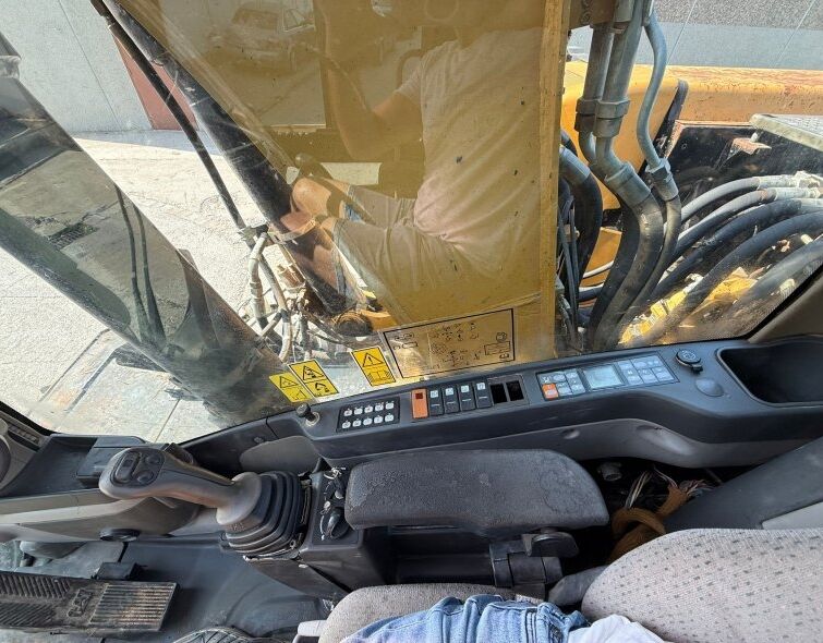 CATERPILLAR  M322D***ENROLLED***