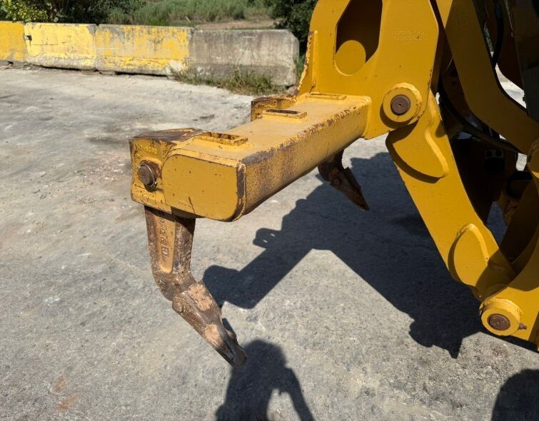 CATERPILLAR  140M3 AWD***REGISTERED***