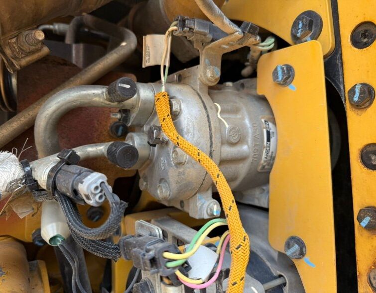 CATERPILLAR  140M3 AWD***REGISTERED***