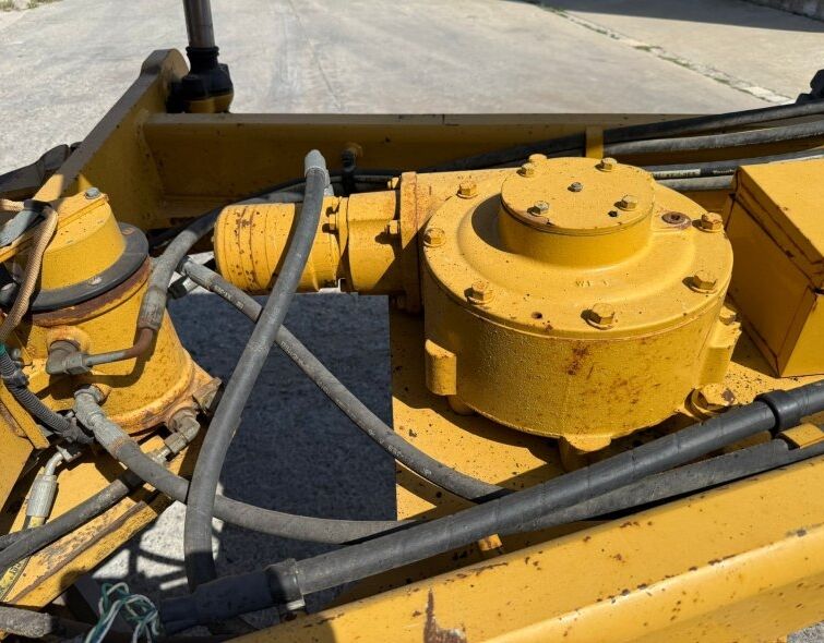 CATERPILLAR  140M3 AWD***REGISTERED***