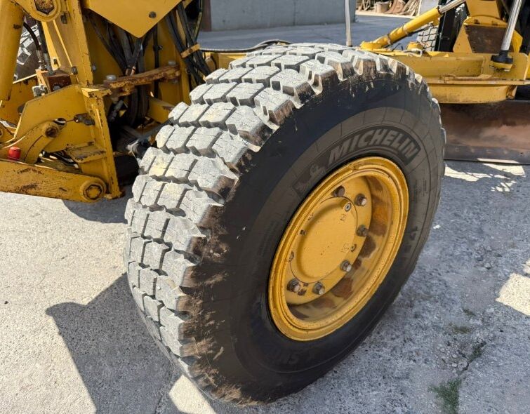 CATERPILLAR  140M3 AWD***REGISTERED***