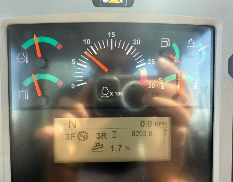 CATERPILLAR  140M3 AWD***REGISTERED***