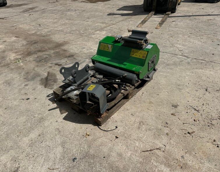 SOLMEK BRUSH CUTTER SOLMEK BM800