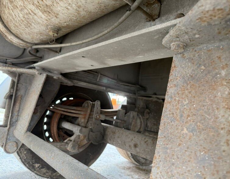- SEMIREMOLQUE VOLQUETE ALUMINIO 38M3