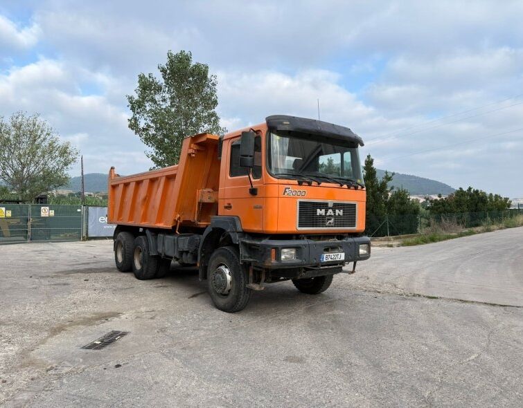 MAN 6x6 F2000 33.403***LOUCHE***