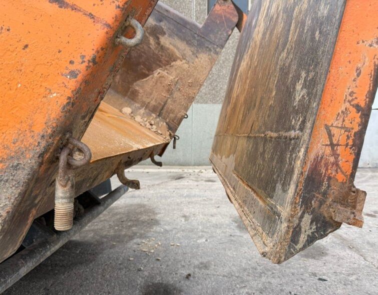 MAN 6x6 F2000 33.403***LOUCHE***