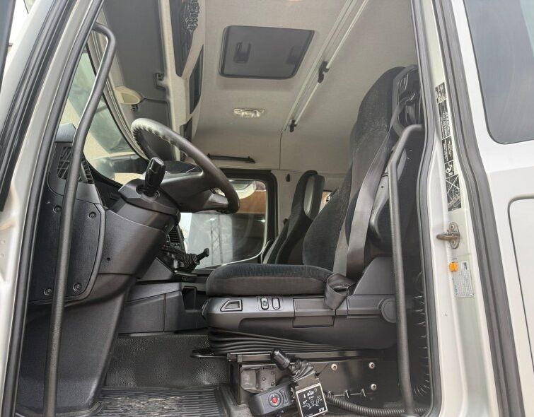 MERCEDES BENZ AROCS 1851***4x4