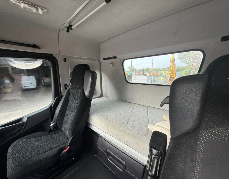 MERCEDES BENZ AROCS 1851***4x4