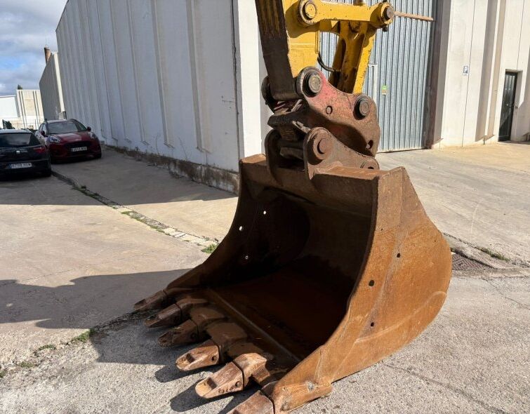KOMATSU PC360 LC-11E0