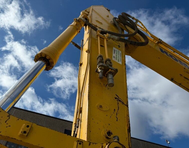 KOMATSU PC360 LC-11E0