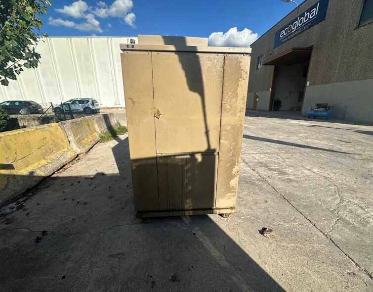- FRISAL MF-31 INDUSTRIAL REFRIGERATOR
