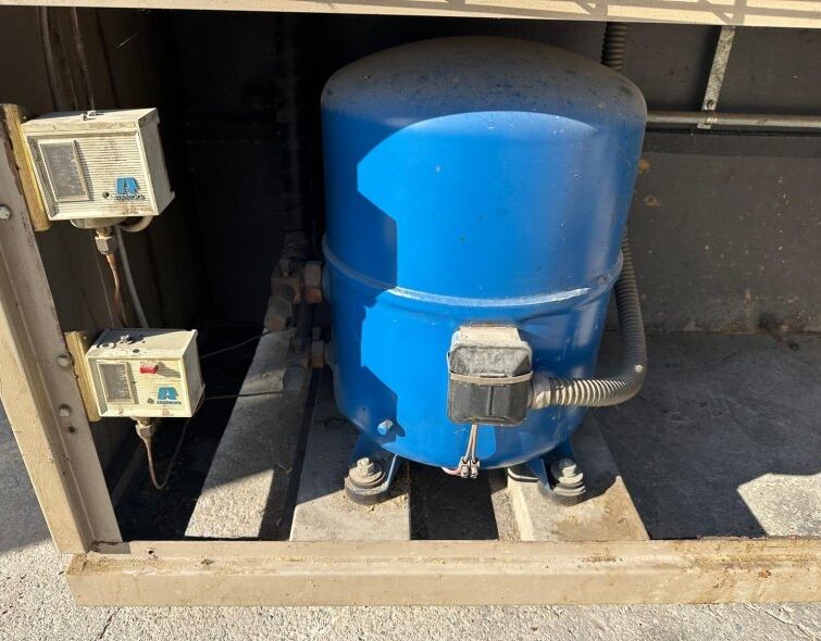 - FRISAL MF-31 INDUSTRIAL REFRIGERATOR