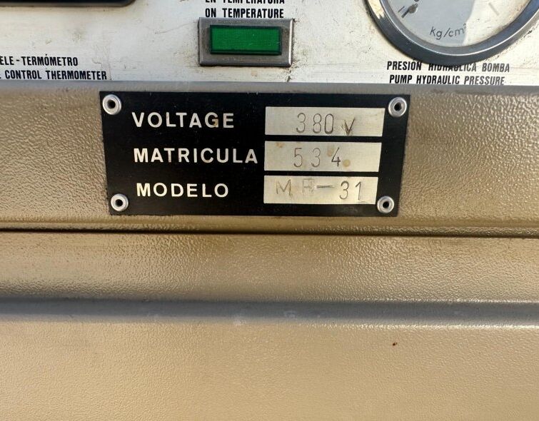 - FRISAL MF-31 INDUSTRIAL REFRIGERATOR
