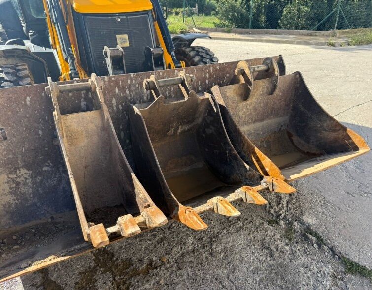 JCB 3CX***FRONTKRAFTHEBER***
