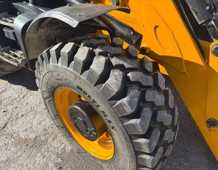 JCB 3CX***FRONTKRAFTHEBER***