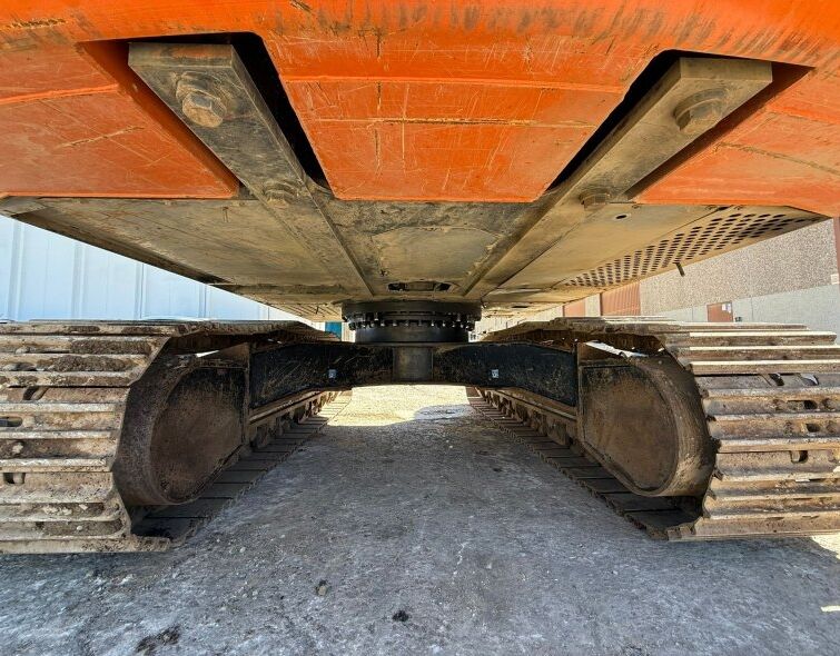 HITACHI ZX300 LC-7