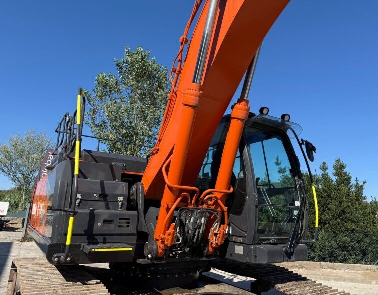 HITACHI ZX300 LC-7