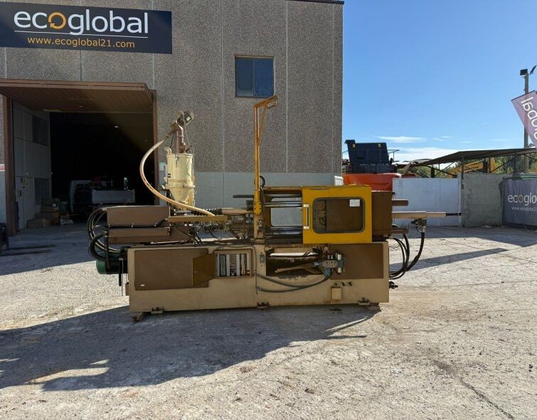 SOMAR PLASTIC INJECTION MACHINE 125TN