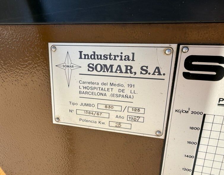 SOMAR PLASTIC INJECTION MACHINE 125TN