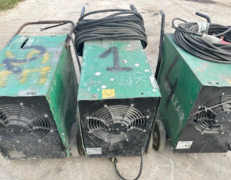 - WELDING MACHINE