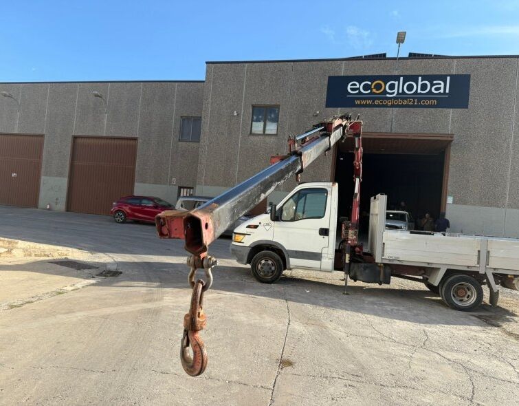 IVECO WOMAN 35c12 HPI