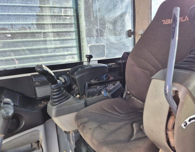 TAKEUCHI TB280 FR