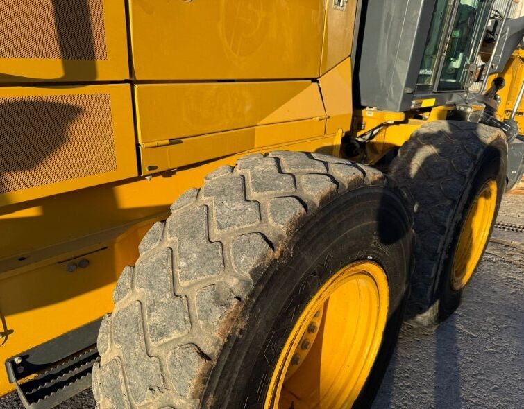 JOHN DEERE  772GP***MATRICULADA***