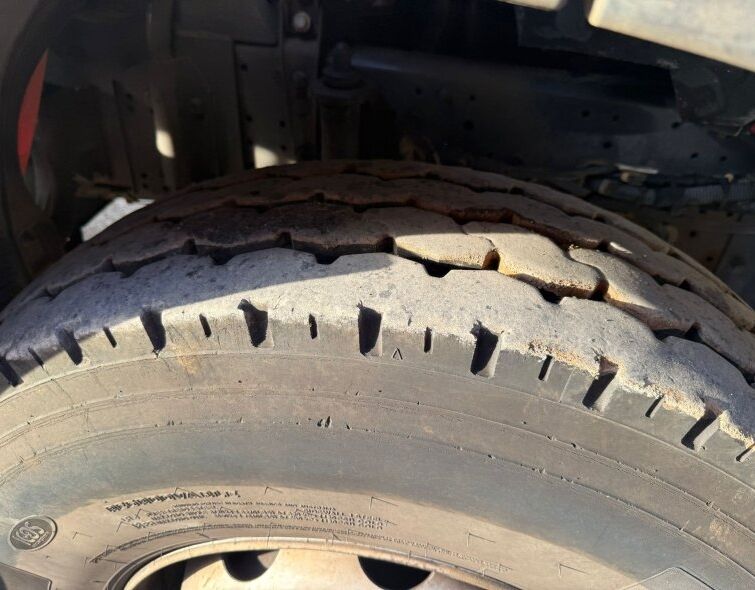 IVECO TRAKKER 380**GRUA/VOLQUETE***