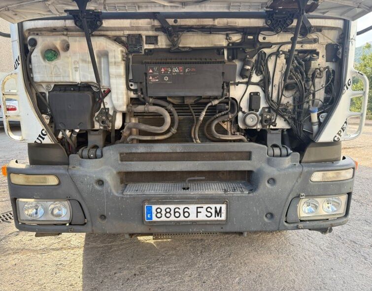 IVECO TRAKKER 380**GRUA/VOLQUETE***