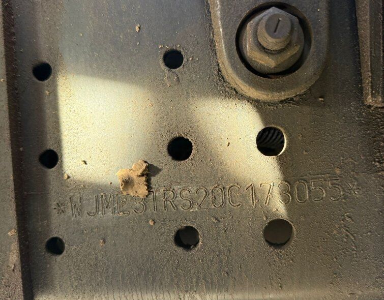 IVECO TRAKKER 380**GRUA/VOLQUETE***