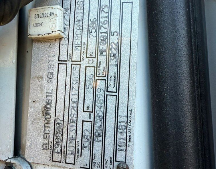 IVECO TRAKKER 380**GRUA/VOLQUETE***