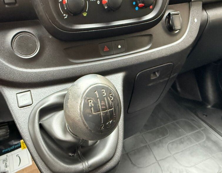 RENAULT TRAFIC 1.6DCI 95CV