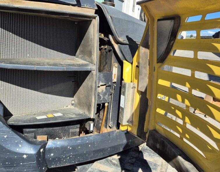 YANMAR  SV100 2A-2PB *** FULL EQUIP***