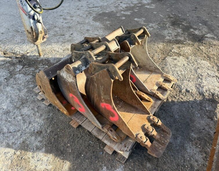 SANY SY35U***FULL EQUIP--A/C***