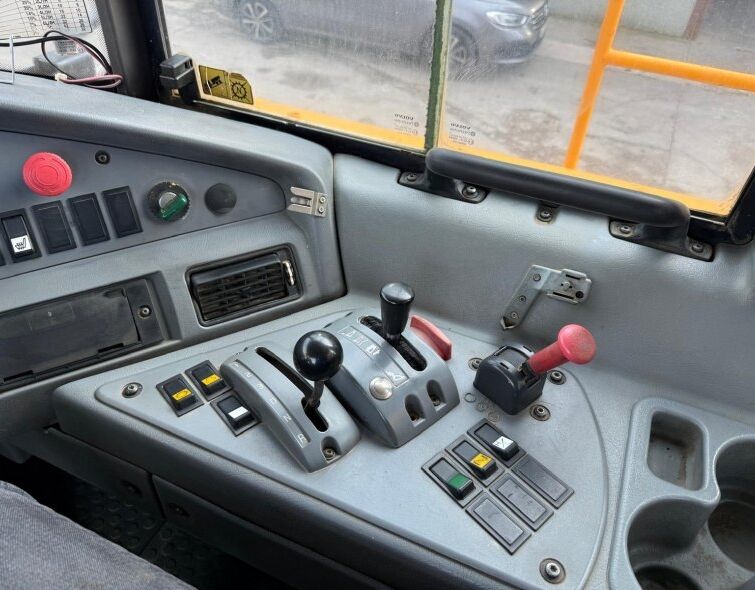 VOLVO A35D