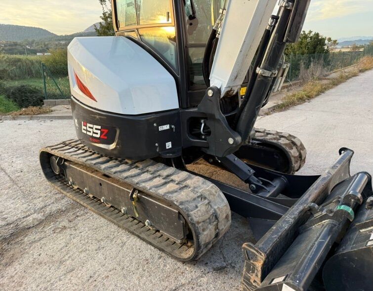 BOBCAT E55Z***ÉQUIPEMENT COMPLET//680H !****