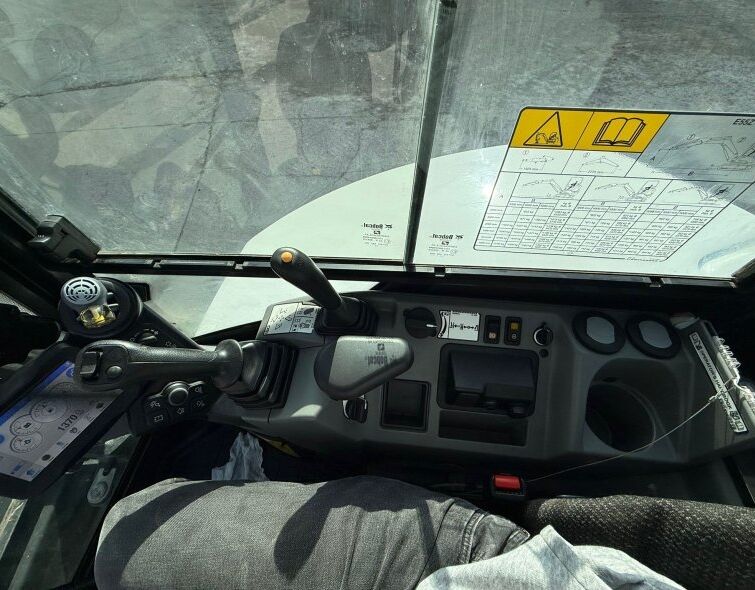 BOBCAT E55Z***ÉQUIPEMENT COMPLET//680H !****