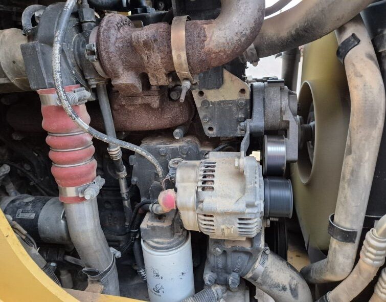 NEW HOLLAND LB110B TC