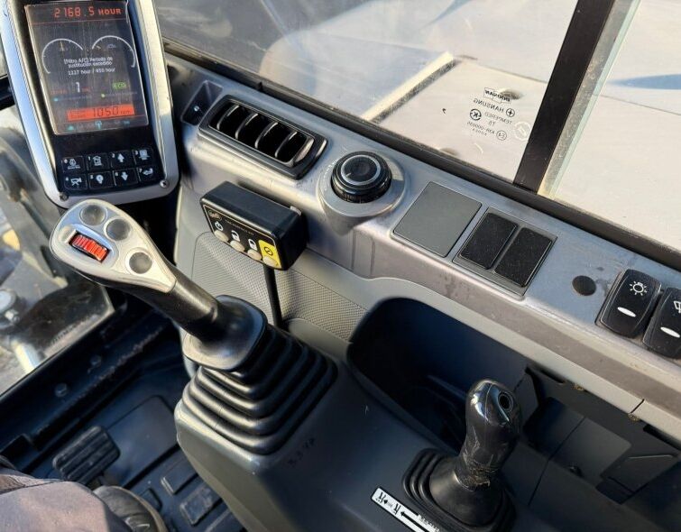 BOBCAT  E85 ***AIR CONDITIONING***