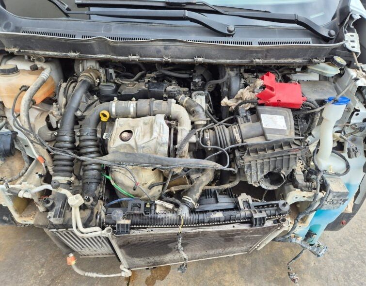 FORD  TRANSIT COURIER