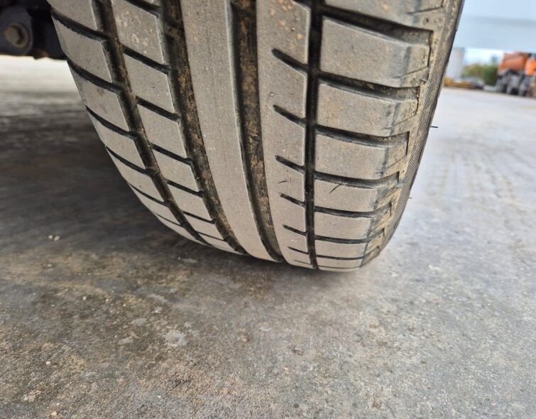 FORD  TRANSIT COURIER