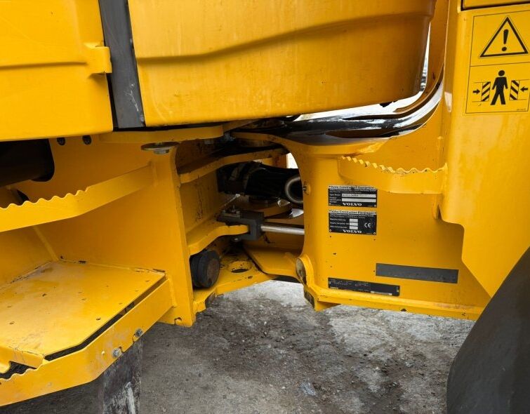 VOLVO L45G***ENREGISTRÉ***