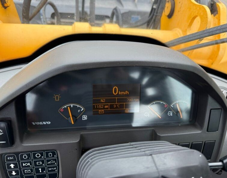 VOLVO L45G***ENREGISTRÉ***