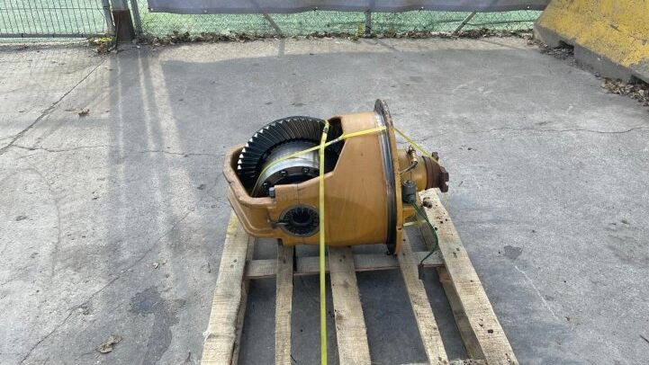 - CATERPILLAR COMPLETE DIFFERENTIAL