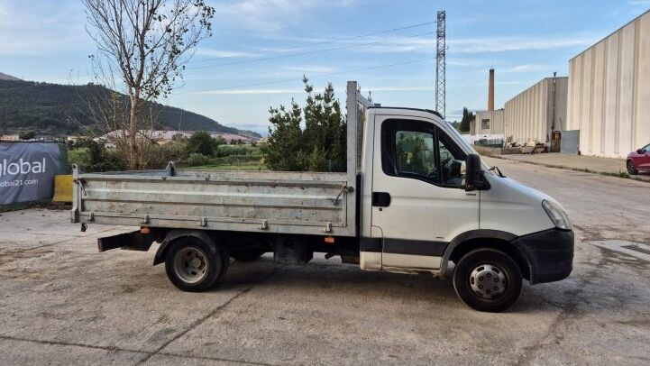 IVECO 35C15 ***TILTING***