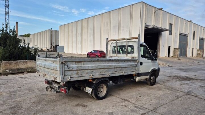 IVECO 35C15 ***TILTING***