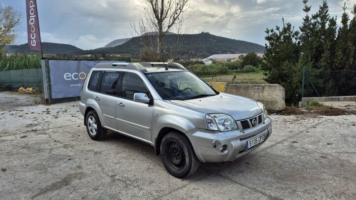 NISSAN  X-TRIL 2003